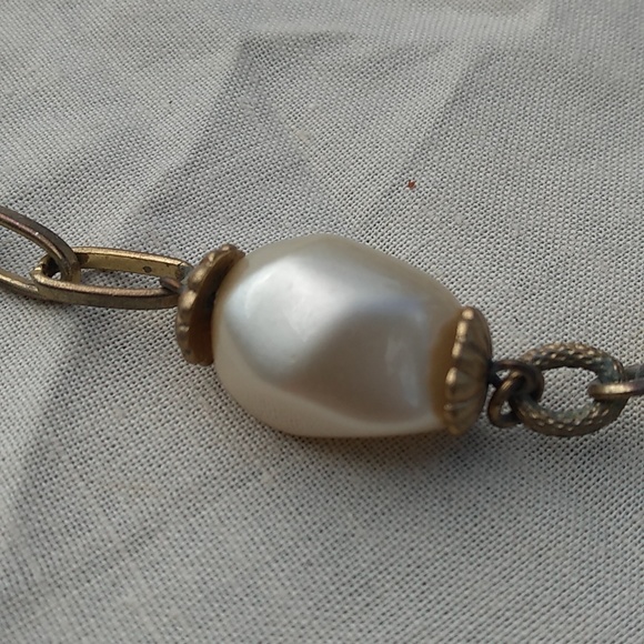 Group of 4 Vintage Necklaces, Various Lengths & Designs, Beads, Pendants… - Picture 2 of 16